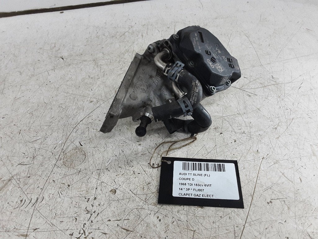 GASKLEPHUIS Audi TT (FV3 / FVP) (04L128059M), Info@audi.de, Audi, Audi AG, Gebruikt
