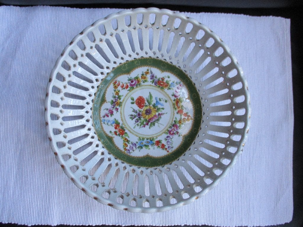 Ancienne Corbeille à fruits, porcelaine Moreau Frères, Enlèvement ou Envoi