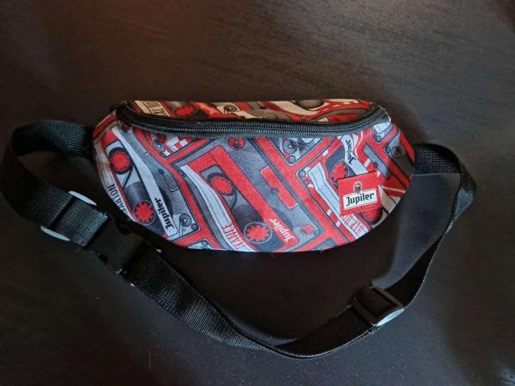heuptasje Jupiler, Ophalen, Zo goed als nieuw
