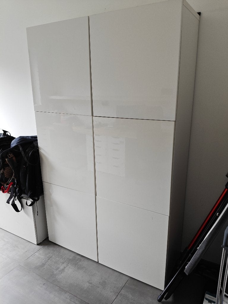 Besta kast ikea, Ophalen, Gebruikt, Met deur(en)