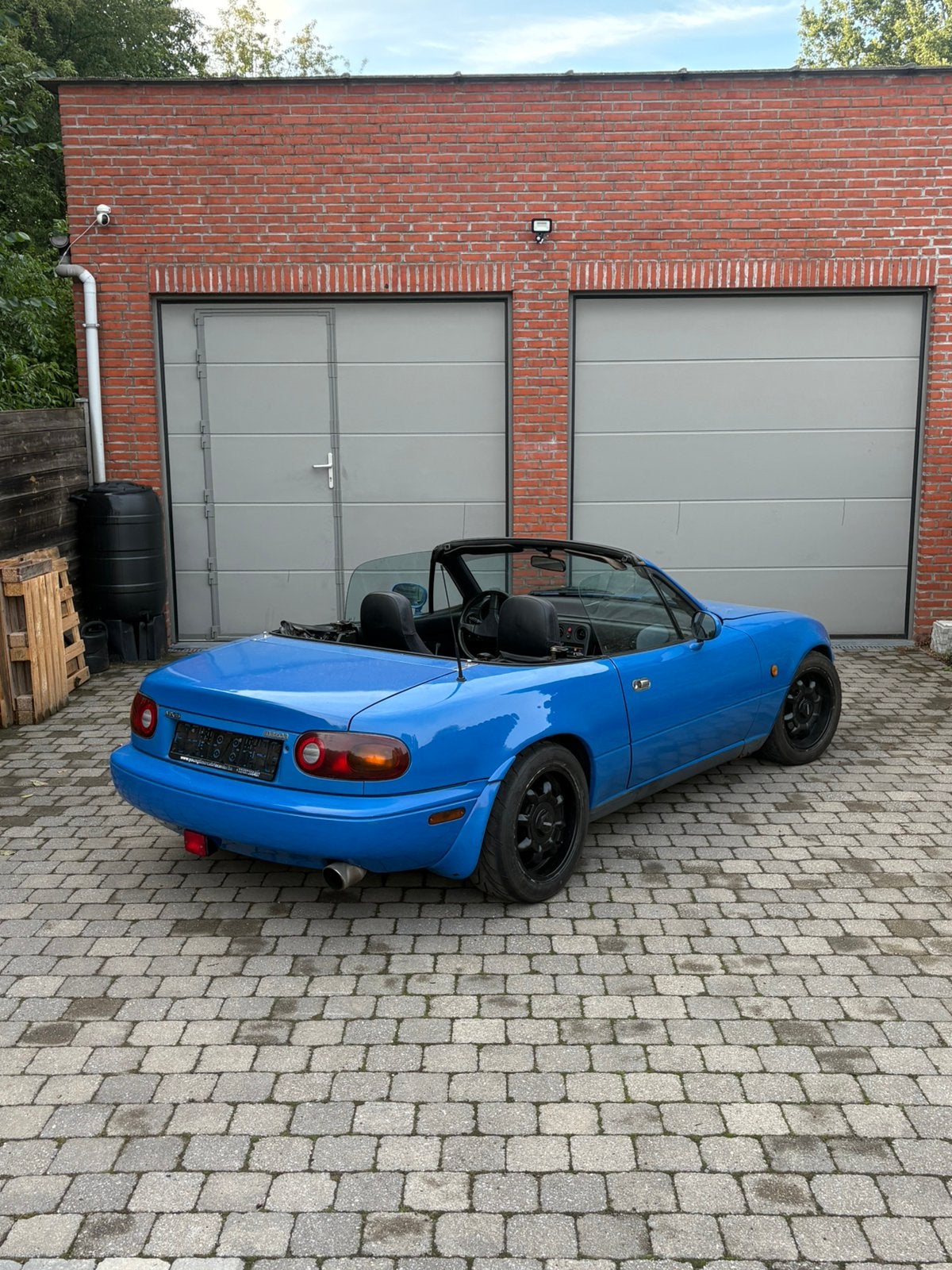 Mazda mx5 1.6 16v, Achterwielaandrijving, 4 cilinders, Cabriolet, Blauw