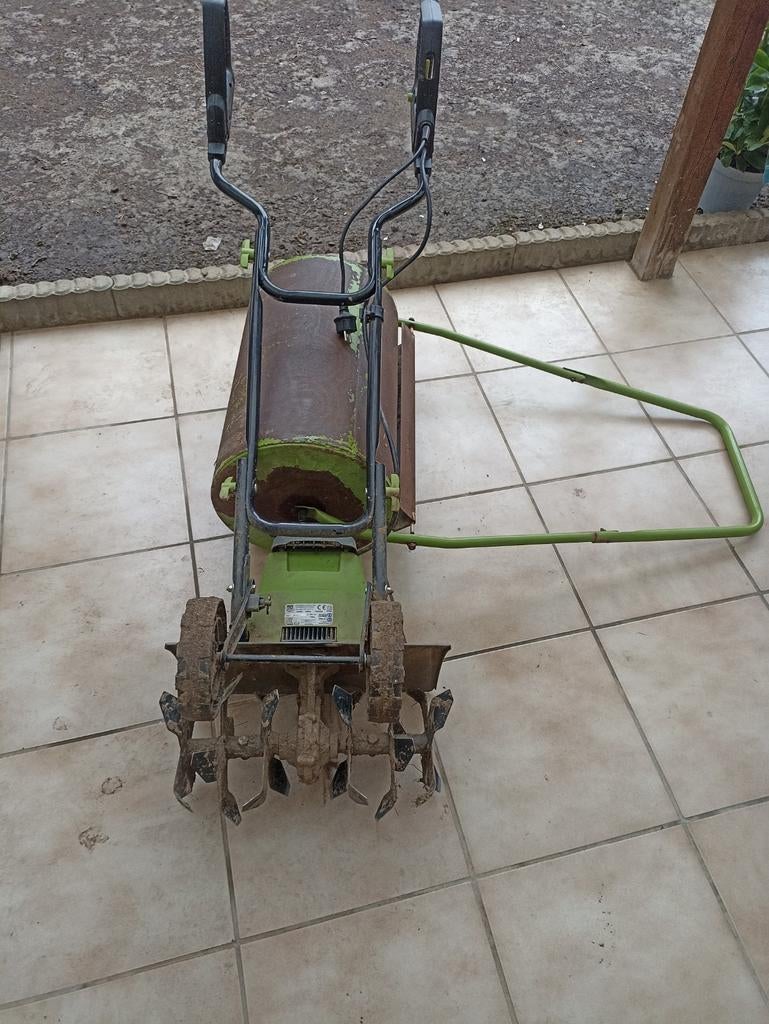 Machine terre, Enlèvement