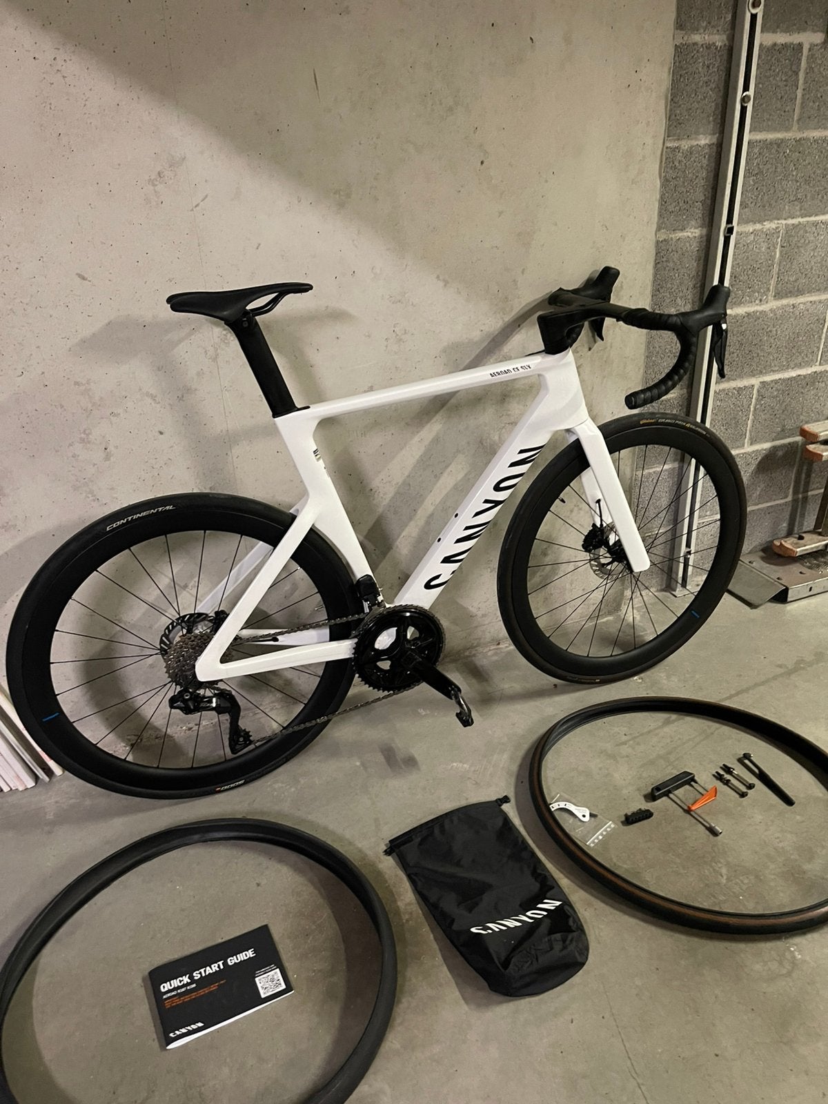 Canyon Aeroad CF SLX 7 DI2 C46 Taille L 12 vitesses 11/34, Vélos & Vélomoteurs, Enlèvement, Comme neuf, Carbone