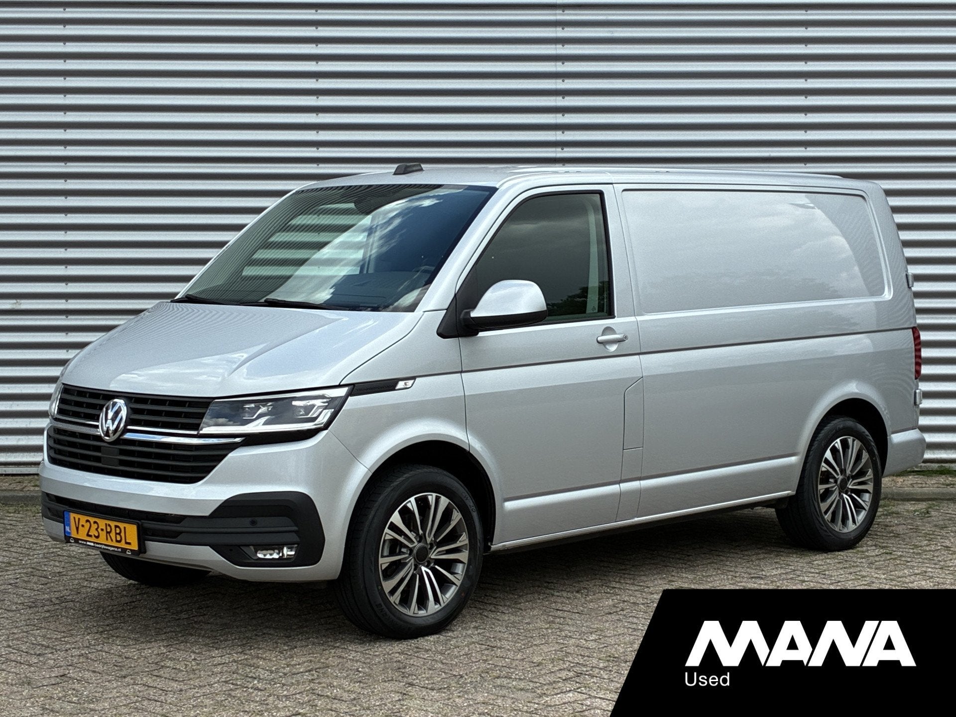 Volkswagen Transporter 2.0 TDI L1H1 150pk Automaat LM velgen, 197 g/km, Argent ou Gris, Achat, 1772 kg