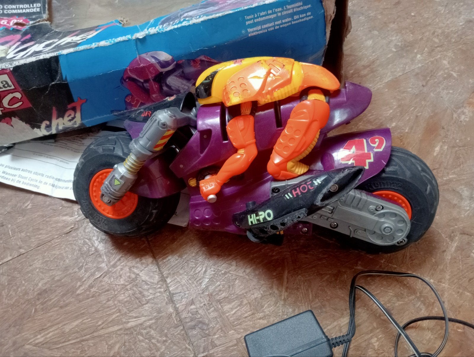 RARE VINTAGE KENNER 1995, Enlèvement