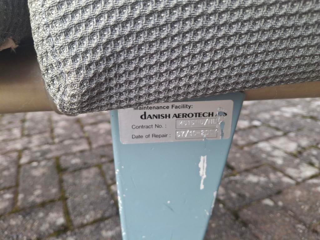 Vintage deense groenlandse vliegtuigzetels, Huis en Inrichting, Ophalen, Gebruikt