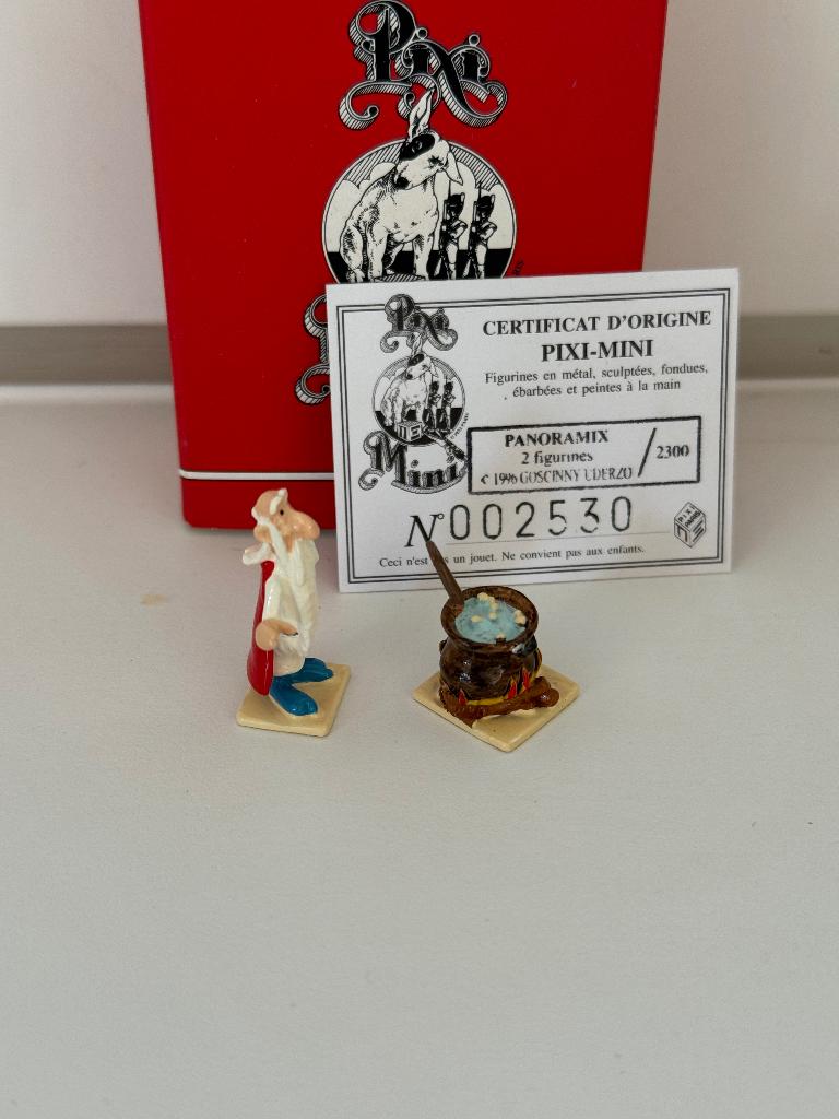 Panoramix 2 figuren - pixi - Asterix - minidorp, Ophalen of Verzenden
