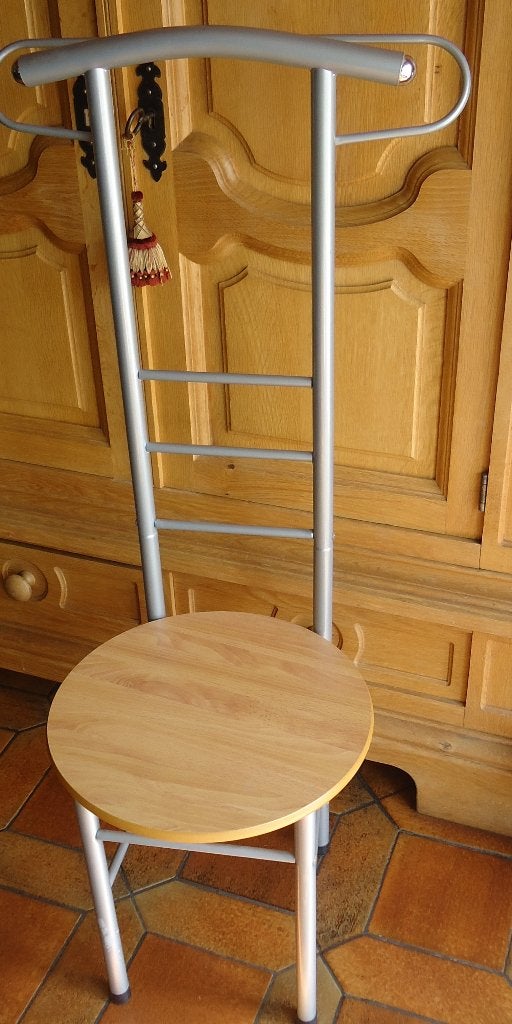 Vêtements, chaise ou chapeau de valet, Maison & Meubles, Enlèvement, Comme neuf, Brun, Bois