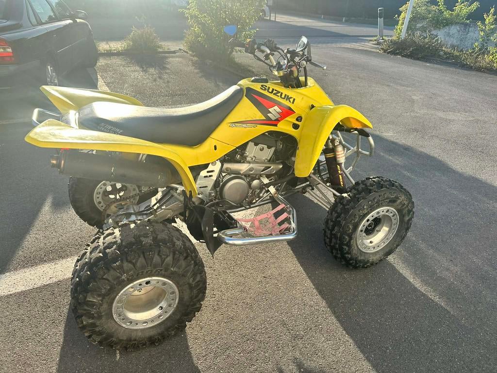 Suzuki ltz400 met papieren quad, Fietsen en Brommers, Ophalen, Zo goed als nieuw