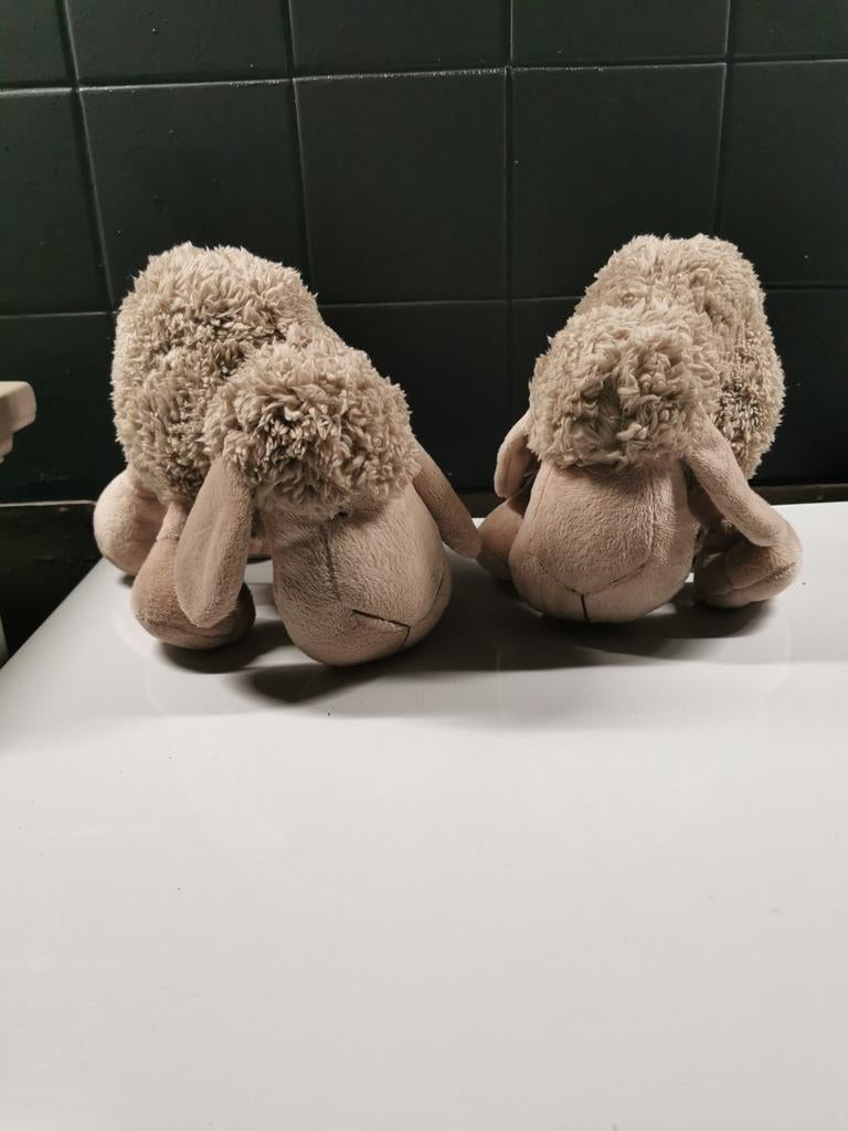Twee pluchen schapen., Ophalen of Verzenden