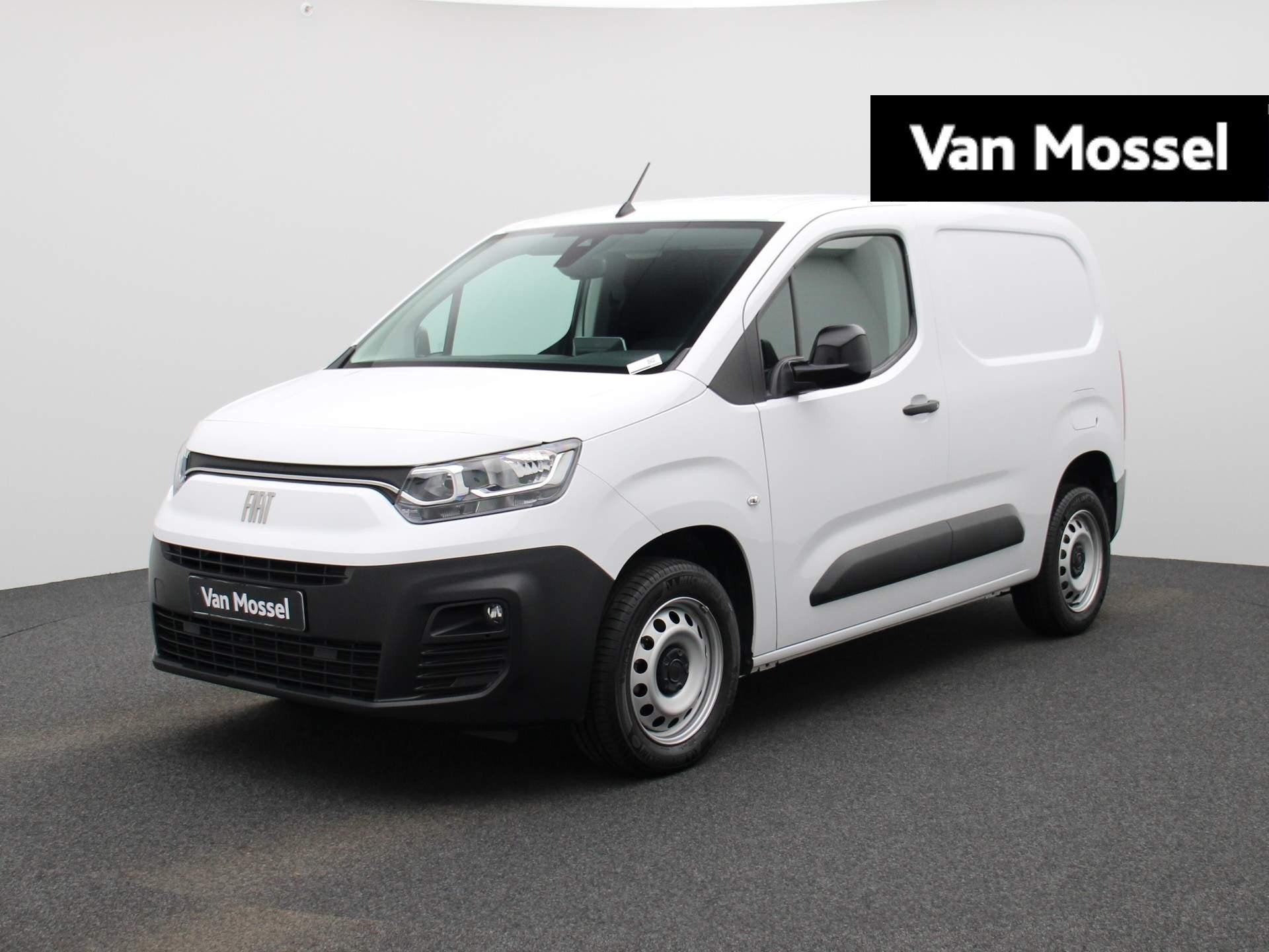 Fiat Doblò 1.5D 130pk L1 | Navi | Airco | Cam | PDC | Zijsc, Auto's, Bestelwagens en Lichte vracht, Voorwielaandrijving, Stof