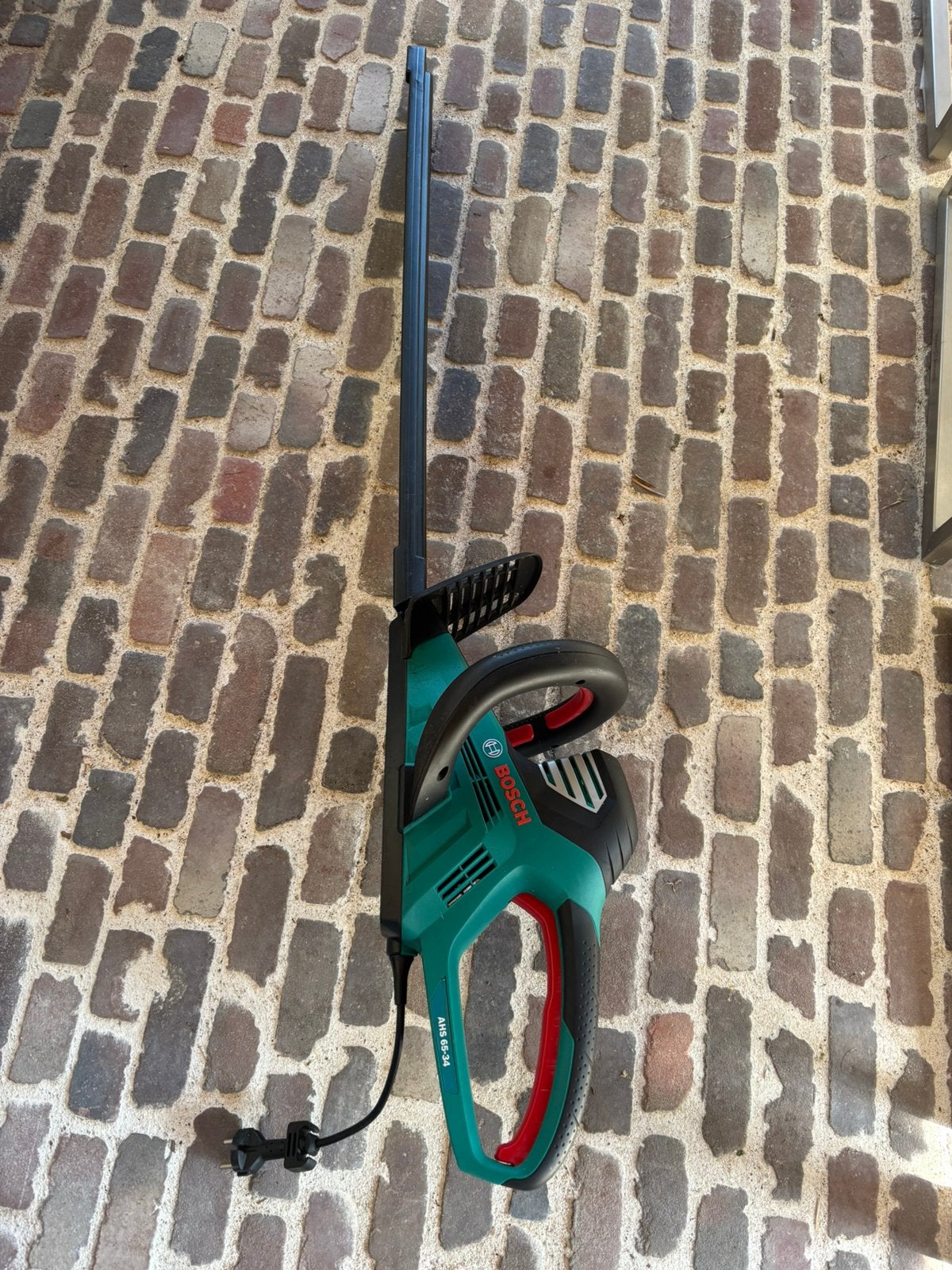 Heggenschaar Bosch AHS 65-34, Enlèvement, Utilisé, Électrique