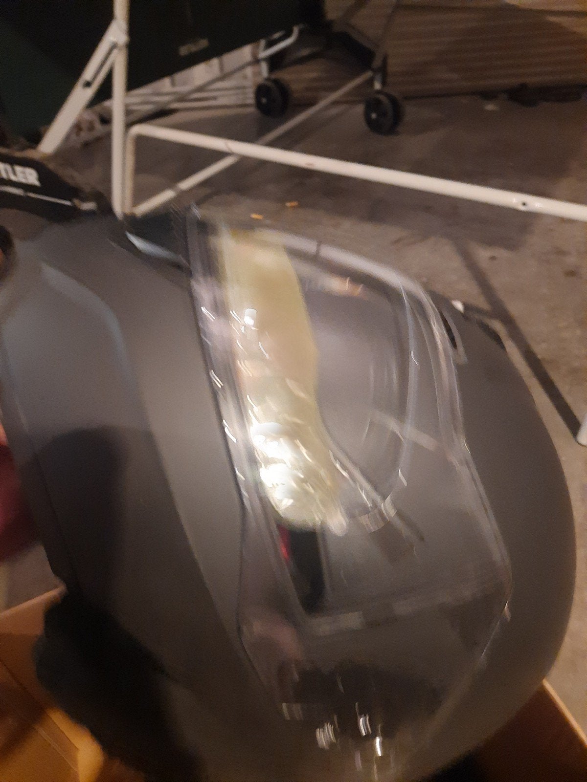 2 moto helmen 1 systeem helm en 1 gewone., Motoren, Kleding | Motorhelmen, Nieuw met kaartje, Systeemhelm, Heren, Ophalen of Verzenden