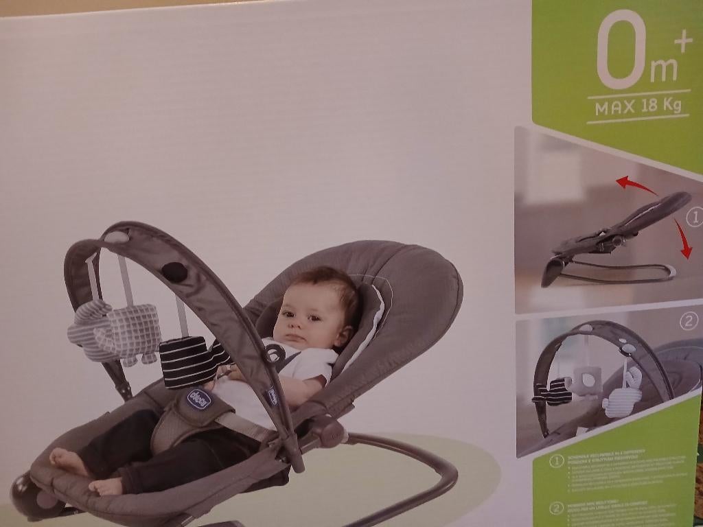 Schommelstoel chicco, Kinderen en Baby's, Schommelstoel, Nieuw, Ophalen of Verzenden, Met gordel(s) of riempje(s)