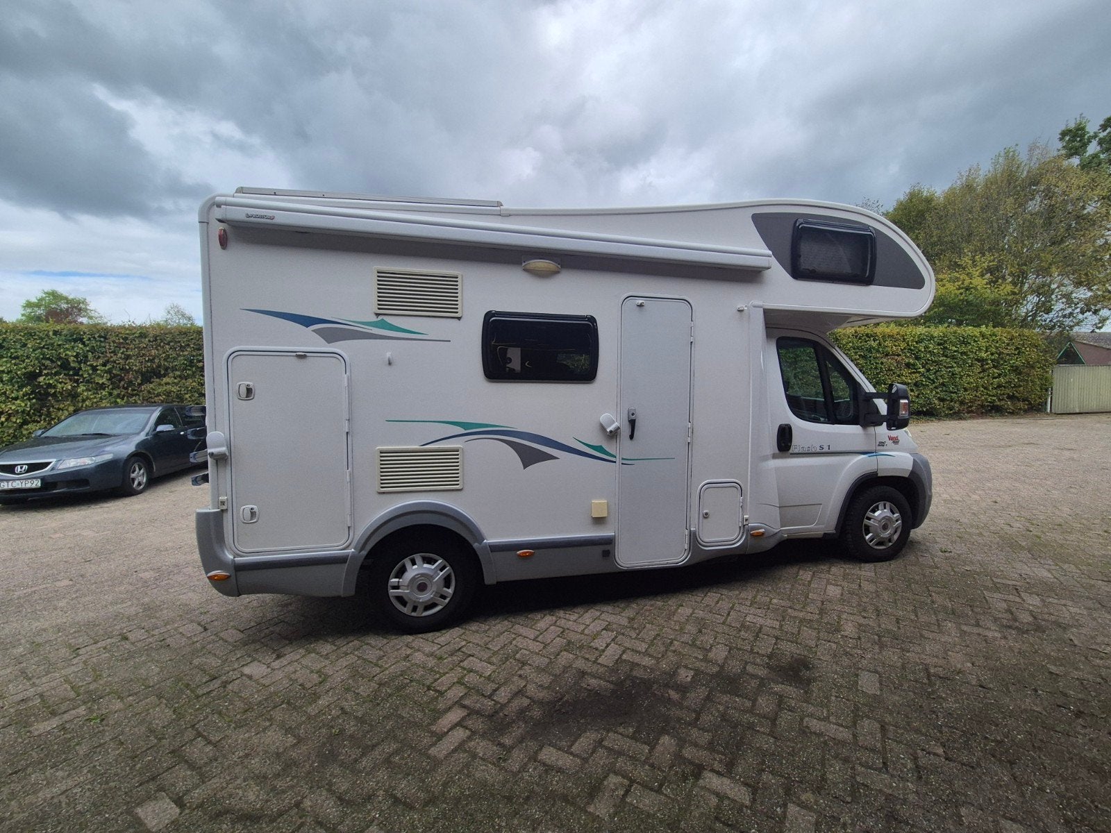 Mooie compacte mobilhome met stapelbed in Holland, Jusqu'à 4, Fiat, 5 à 6 mètres, Chausson