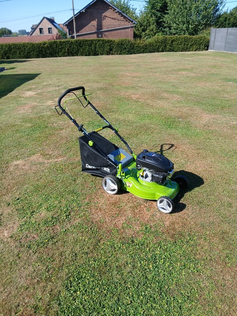 Tondeuse thermique autotractée neuve jamais utilisée., Jardin & Terrasse, Tondeuse rotative, Fonction de mulching, Tondeuses à gazon à essence