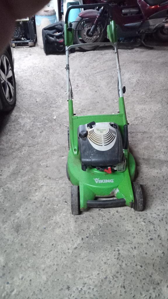 Tondeuse à gazon Viking, Viking, Tondeuse rotative, Tondeuses à gazon à essence, 40 à 49 cm
