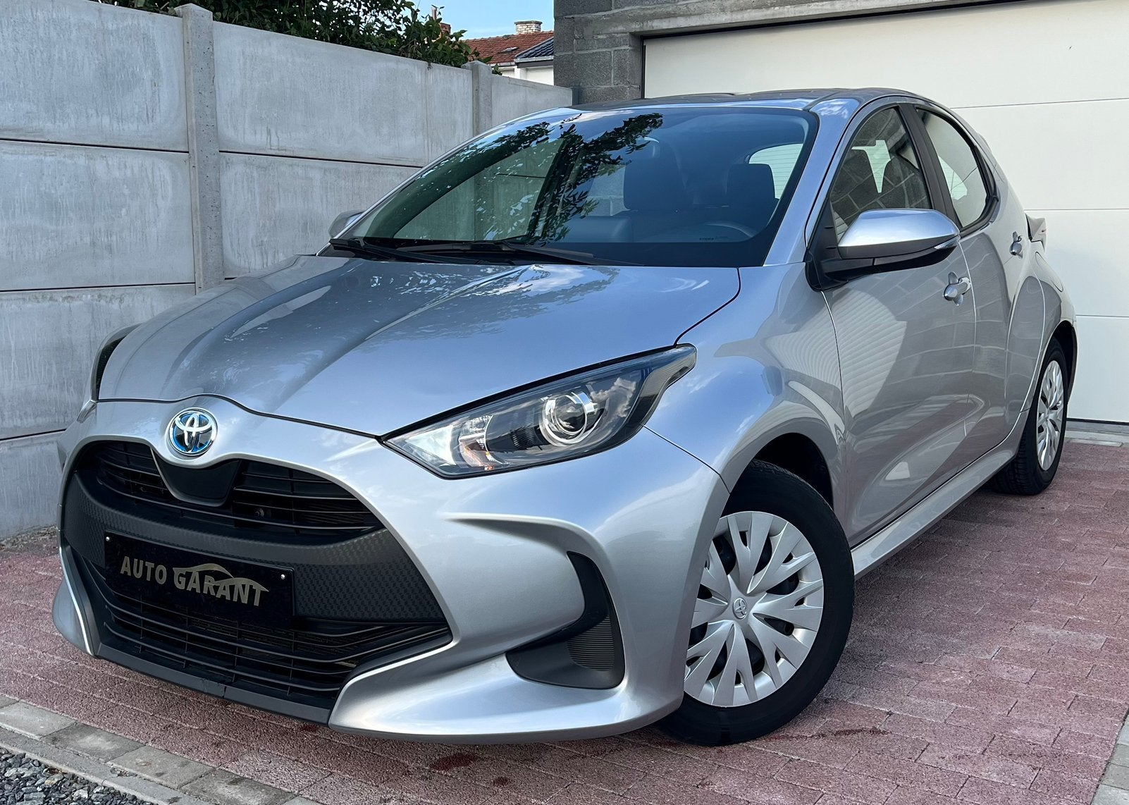 Toyota Yaris 1.5 Hybrid, Argent ou Gris, Achat, Euro 6, Entreprise