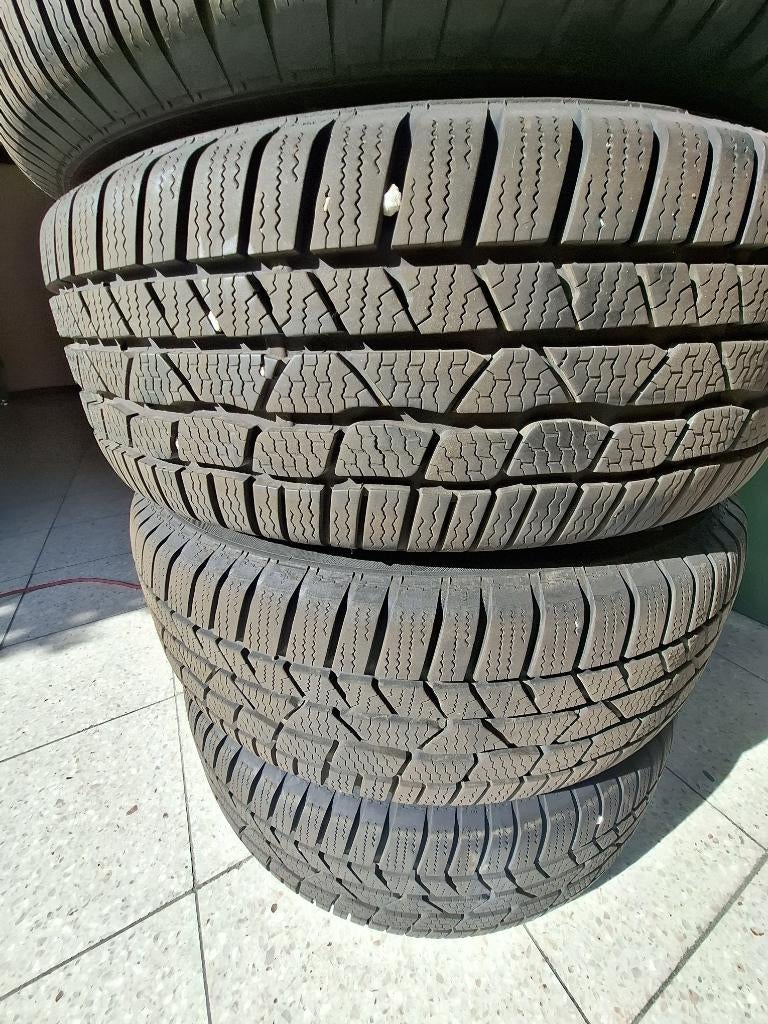 Pneus d'hiver mercedes GLA, Autos : Pièces & Accessoires, Pneus & Jantes, Pneus et Jantes, Véhicule de tourisme, 17 pouces, Enlèvement