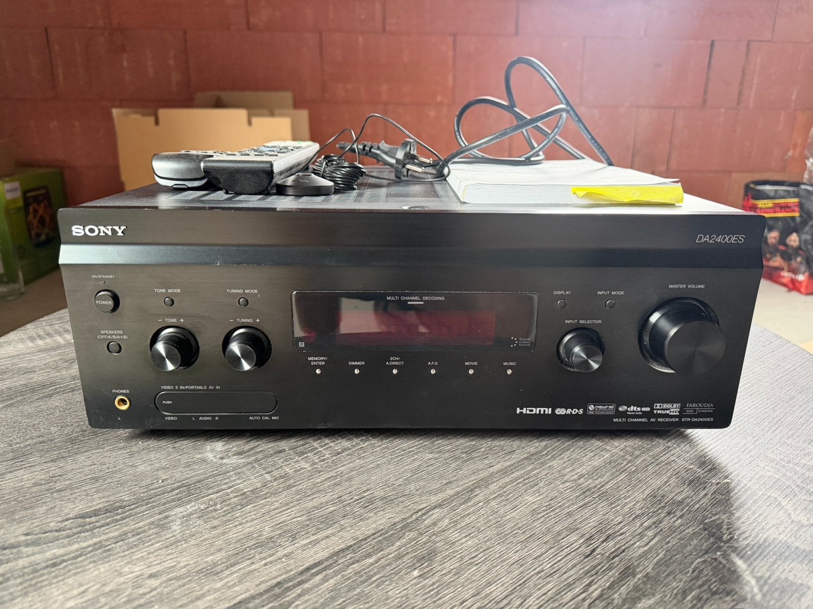 Sony versterker STR-DA2400ES 7.1 met 2x sony speaker 100W, Ophalen, Zo goed als nieuw