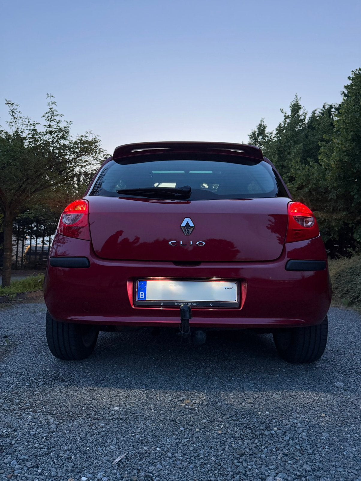 renault clio TE KOOP, Auto's, Renault, Particulier, Clio, ABS, Adaptive Cruise Control, Airbags, Airconditioning, Bluetooth, Cruise Control