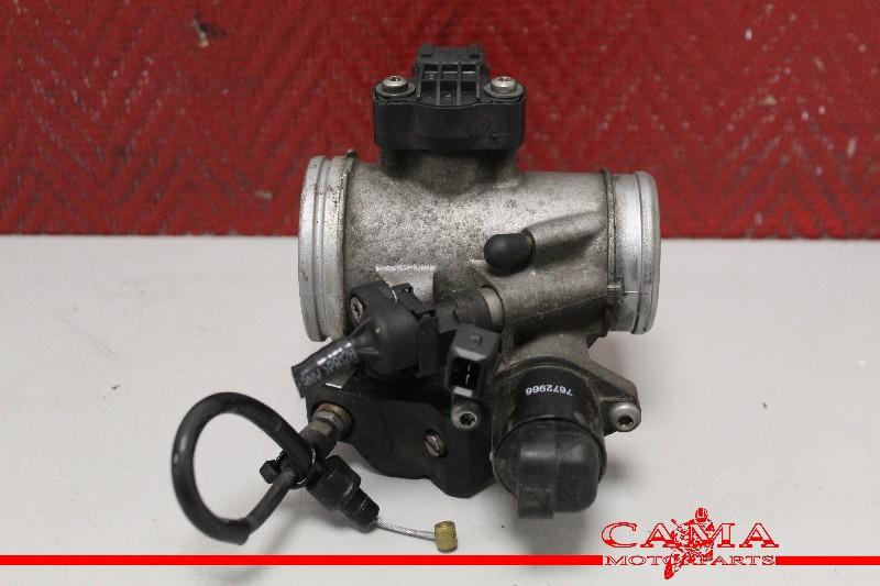 GASKLEPHUIS BMW R 1200 RT 2005-2009 (R1200RT 05), Dhr. S. di Majo, Gebruikt, Info@cama-motorparts.nl, P.J. Troelstraweg 8 8
3144 CX  MAASSLUIS, NL