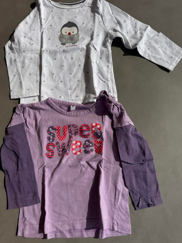 2 t-shirts lange mouwen obaïbi, Ophalen of Verzenden, Zo goed als nieuw, Meisje, Shirtje of Longsleeve