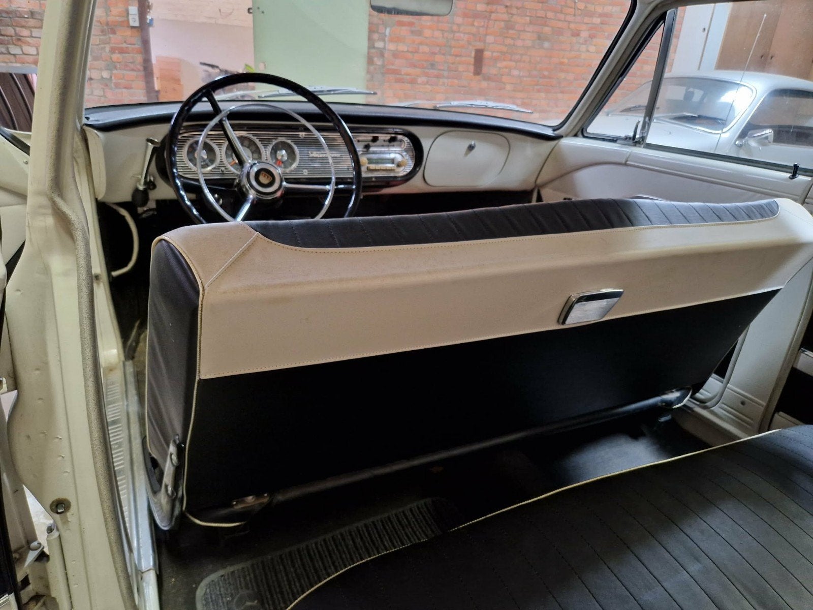Ford Taunus P3 17M super van 1962, foto 4