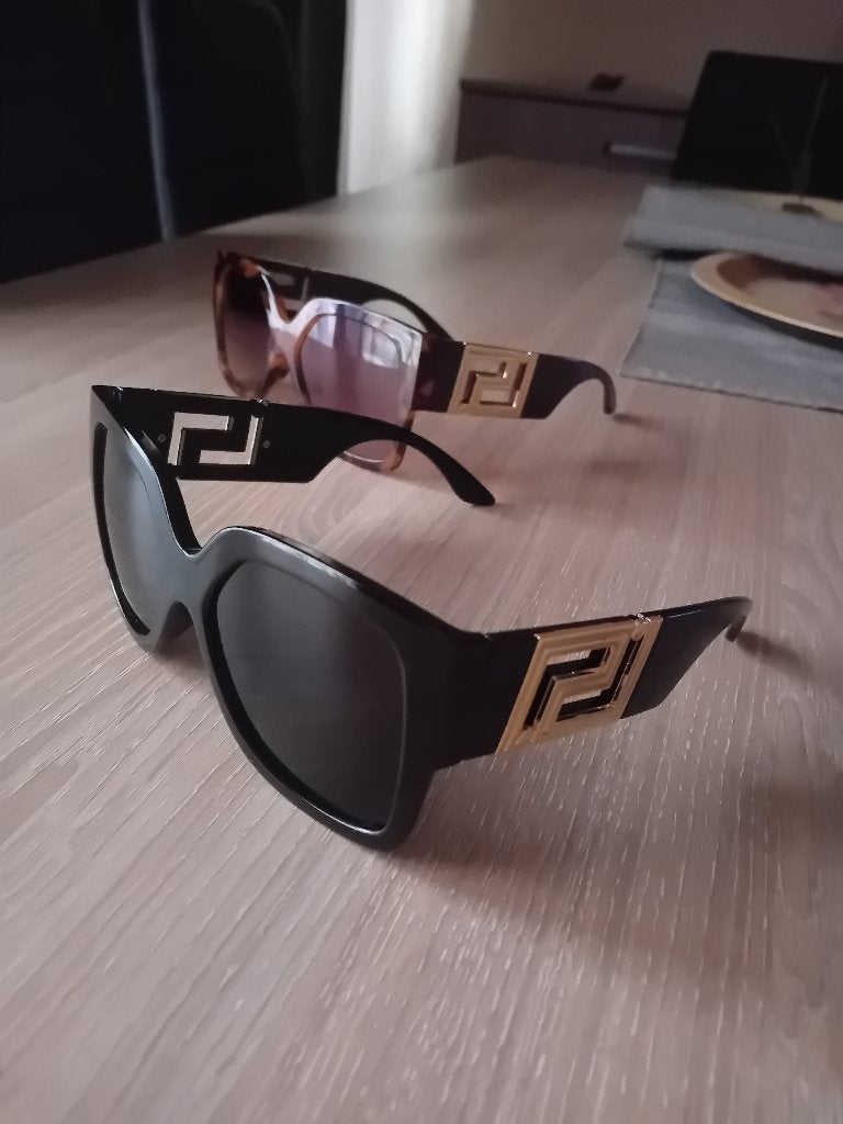 Lots de Lunettes de soleil pour femmes, Neuf, Autres marques, Enlèvement ou Envoi, Lunettes de soleil