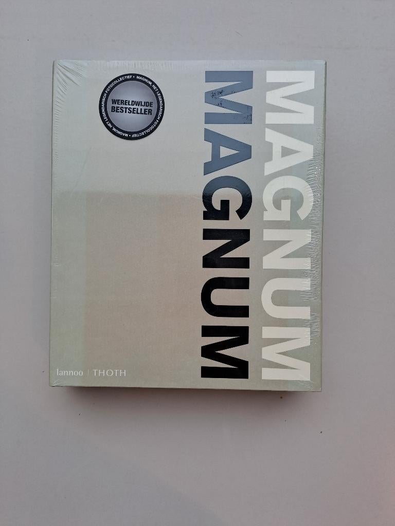 Magnum Magnum, Enlèvement ou Envoi, Brigitte Lardinois, Comme neuf, Photographie général