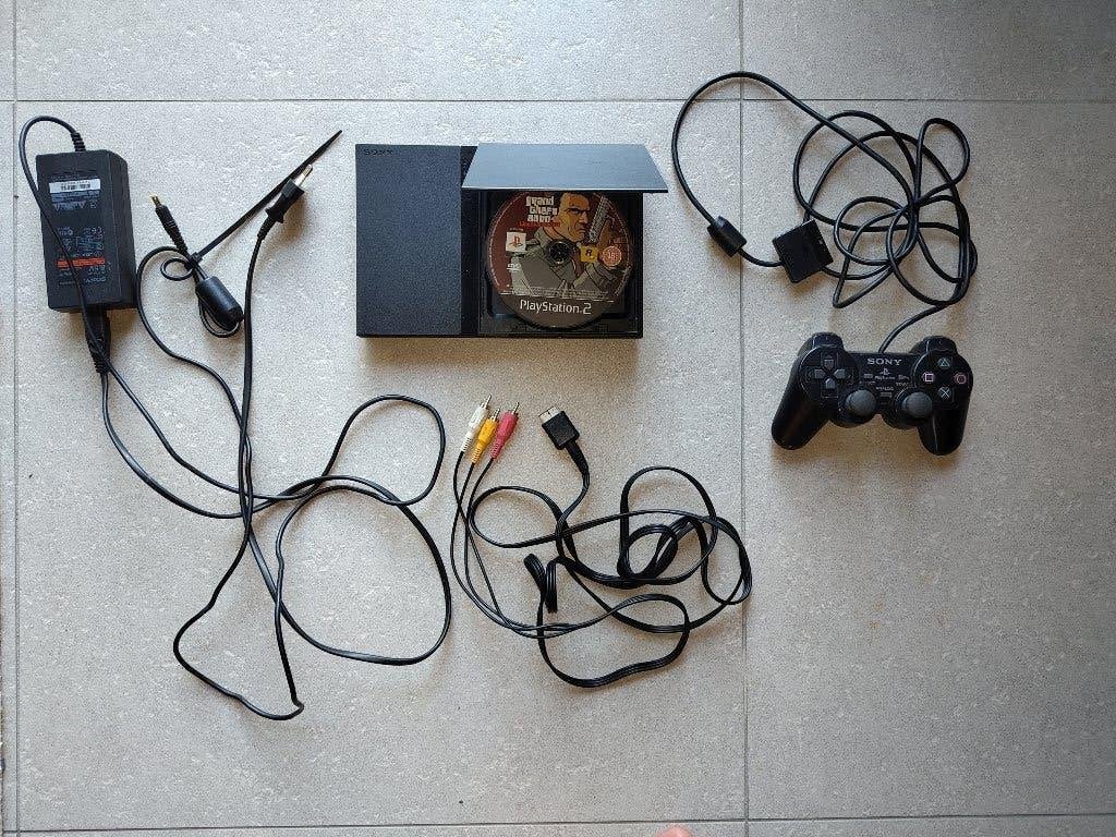 Playstation 2 Slim, Consoles de jeu & Jeux vidéo, Avec 1 manette, Enlèvement, Utilisé, Avec jeux