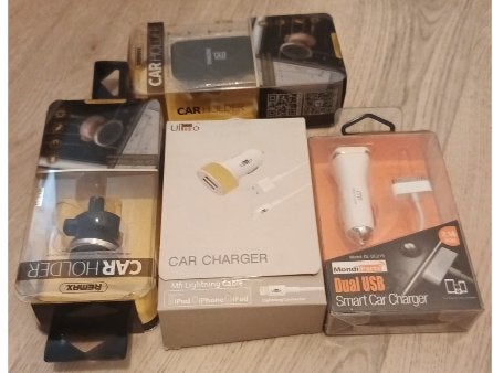 Lot de 2 supports Remax et 2 chargeurs voiture – Neufs, Enlèvement, Voiture