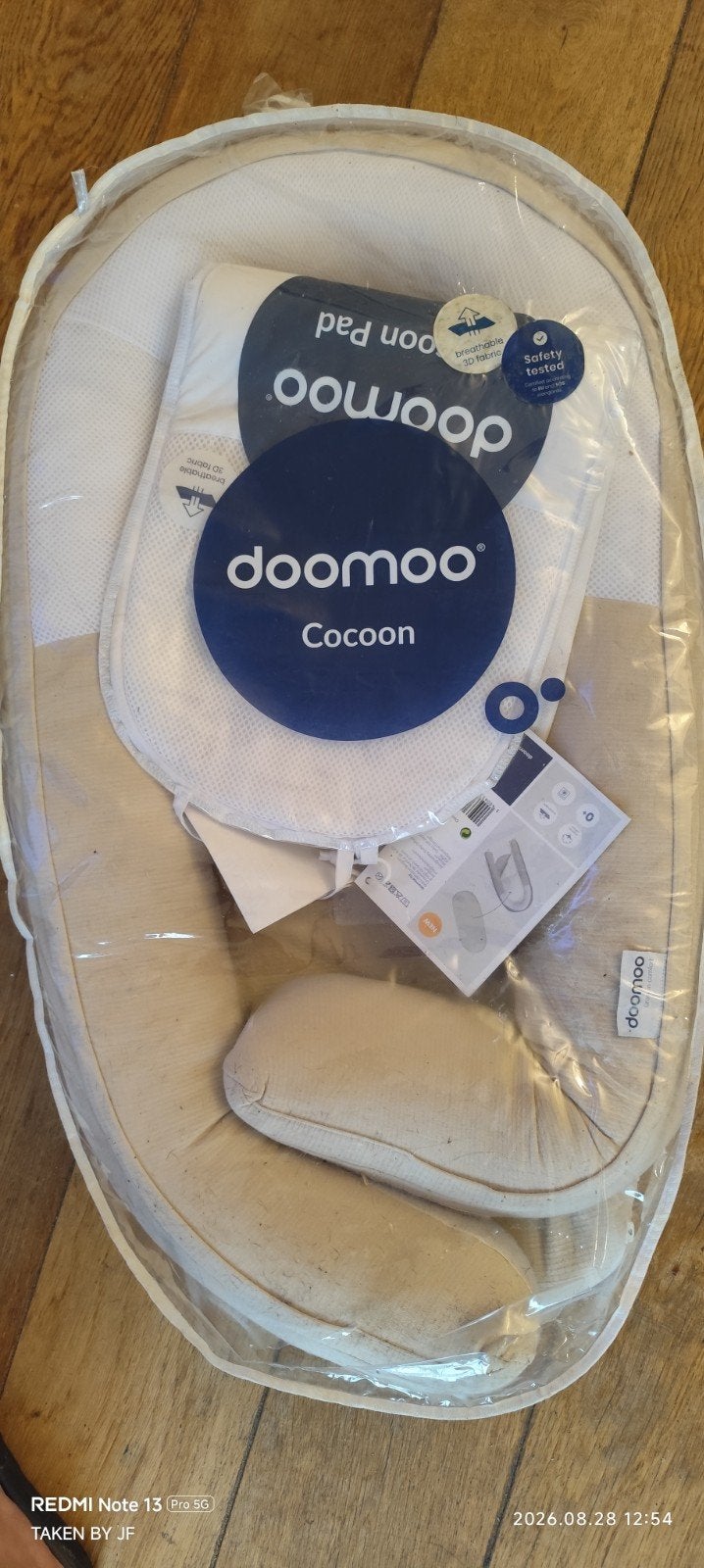 COUSSIN D'ALLAITEMENT DOOMOO, Enfants & Bébés, Enlèvement, Comme neuf, Doomoo