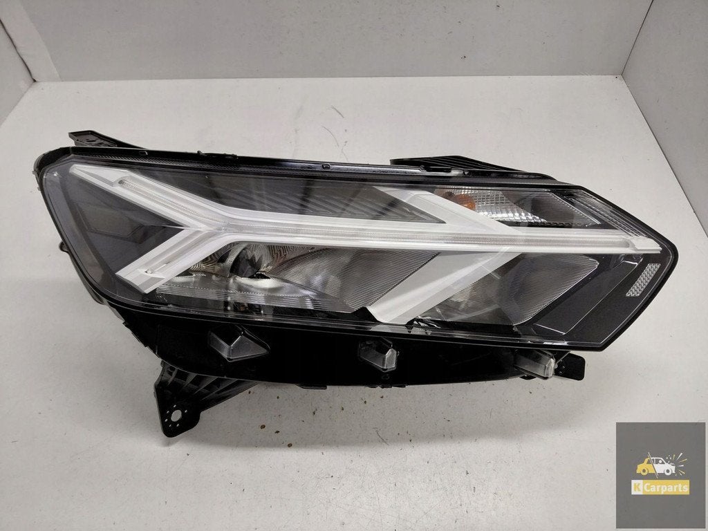 260107978R, Dacia Sandero III Logan iIII Jogger Wit LED rech, Dacia, Gebruikt, Automobile-Dacia SA, Dacia.contact@daciagroup.com