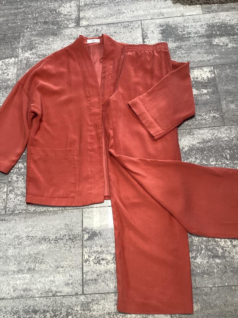 Broekpak Mango L/XL, Kleding | Dames, Kostuum of Pak, Maat 42/44 (L), Ophalen of Verzenden, Zo goed als nieuw
