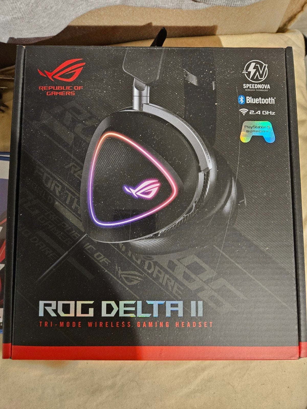 ASUS ROG Delta II Wireless Gaming Headset, Informatique & Logiciels, Casques micro, Asus, Enlèvement ou Envoi, Casque gamer, Utilisé