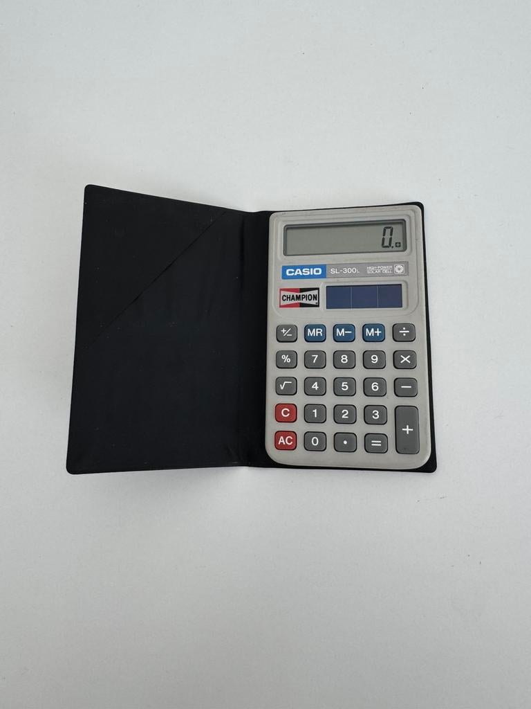 Casio SL-300L vintage rekenmachine — zonne-energie + koffer, Ophalen of Verzenden, Gebruikt
