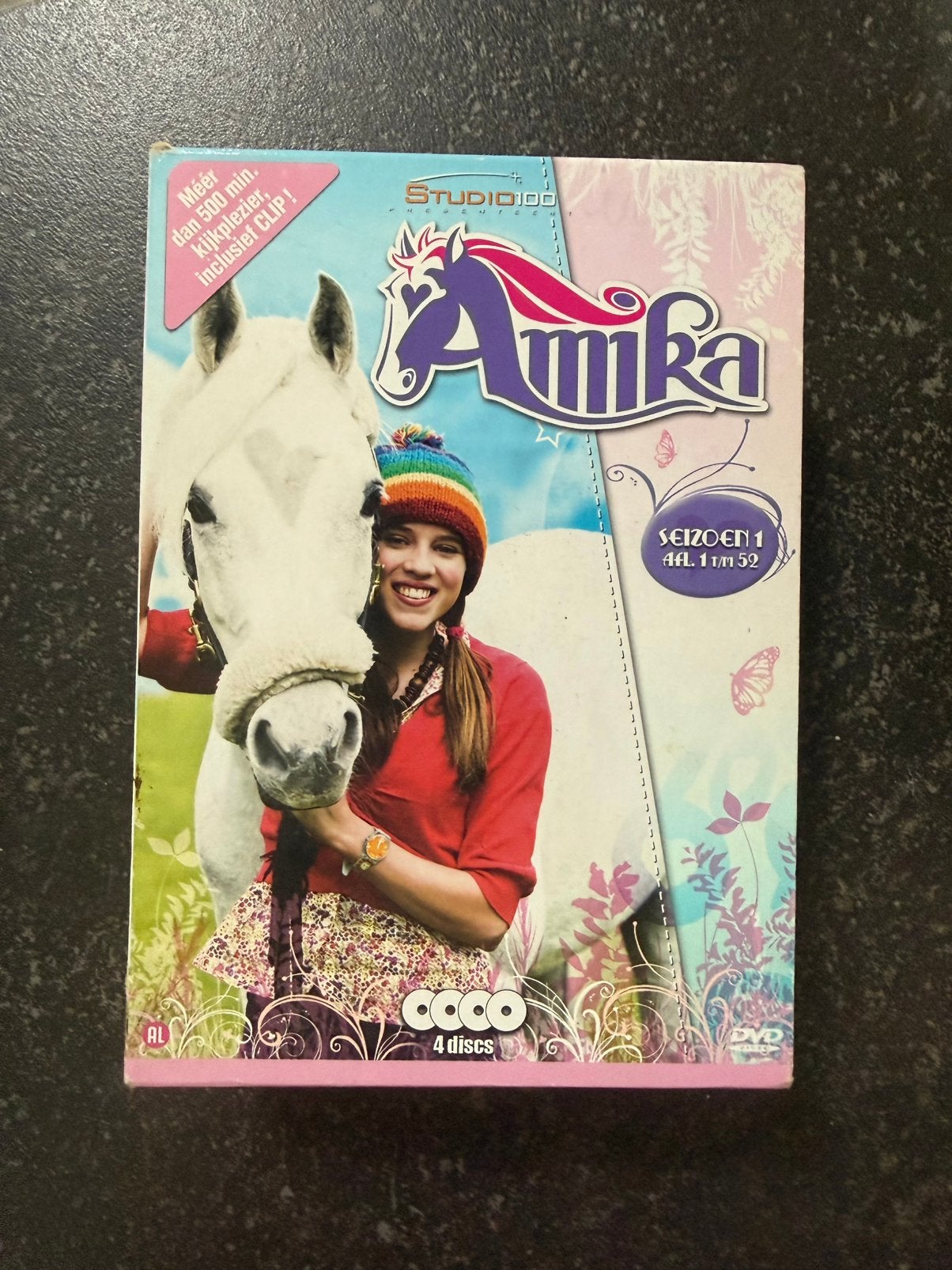 Amika seizoen 1, Cd's en Dvd's, Ophalen of Verzenden, Zo goed als nieuw