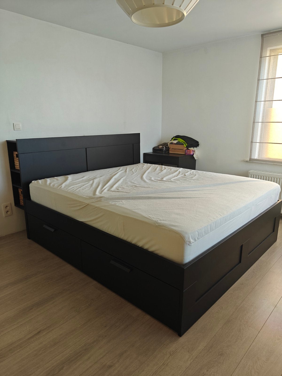 Bed Ikea, Huis en Inrichting, Ophalen, Zwart