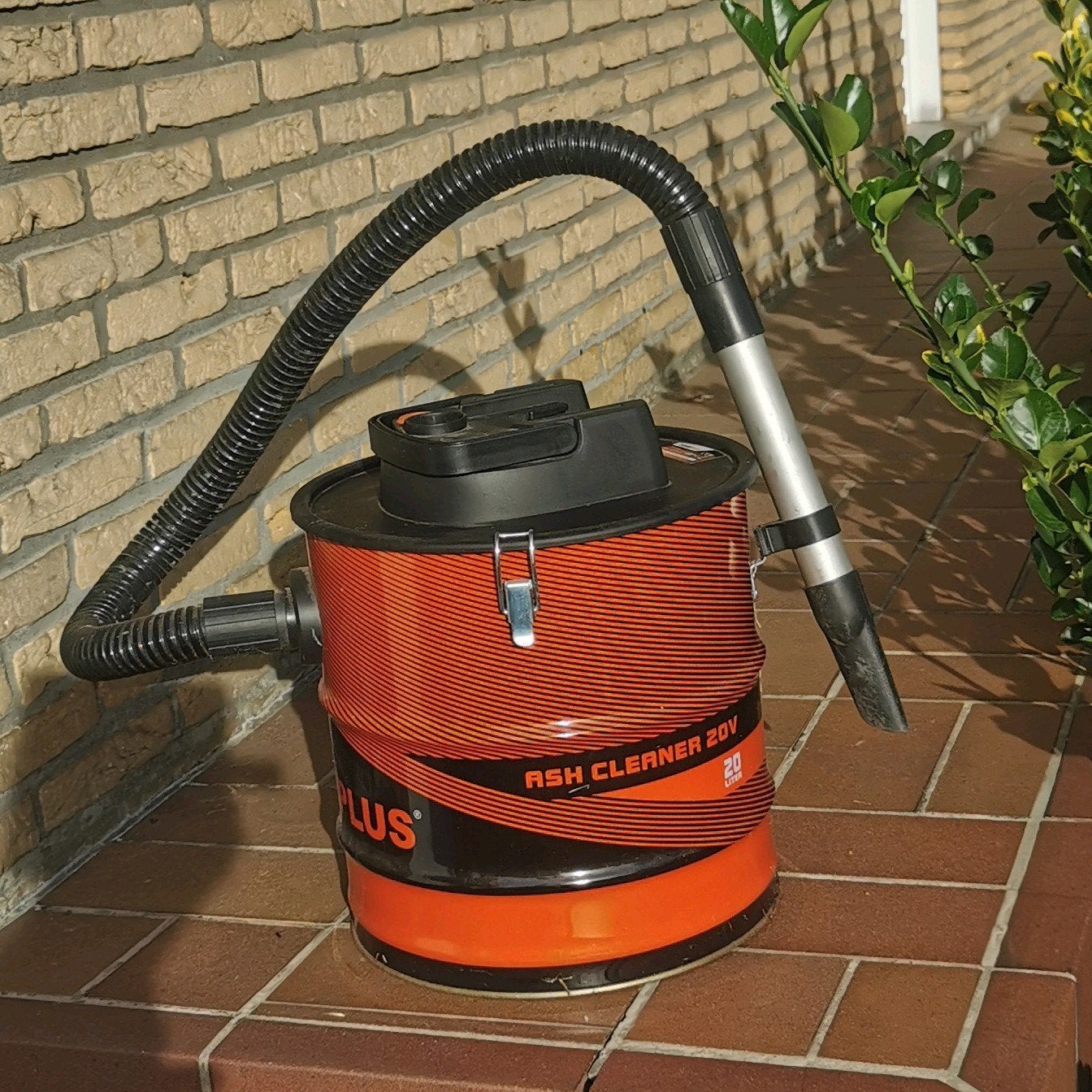 aszuiger/ash cleaner 20V battery, Ophalen, Zo goed als nieuw