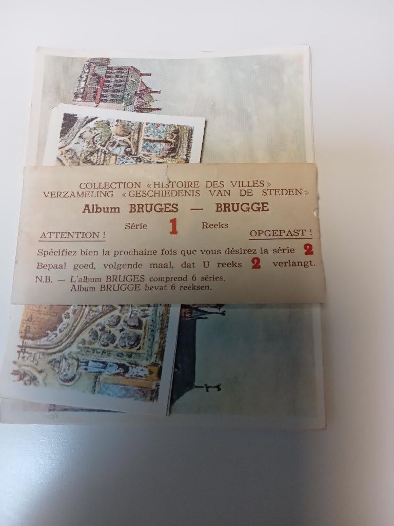 artis-historia geschiedenis dere steden 4 chromo's brugge, Enlèvement ou Envoi, Utilisé, Livre d'images