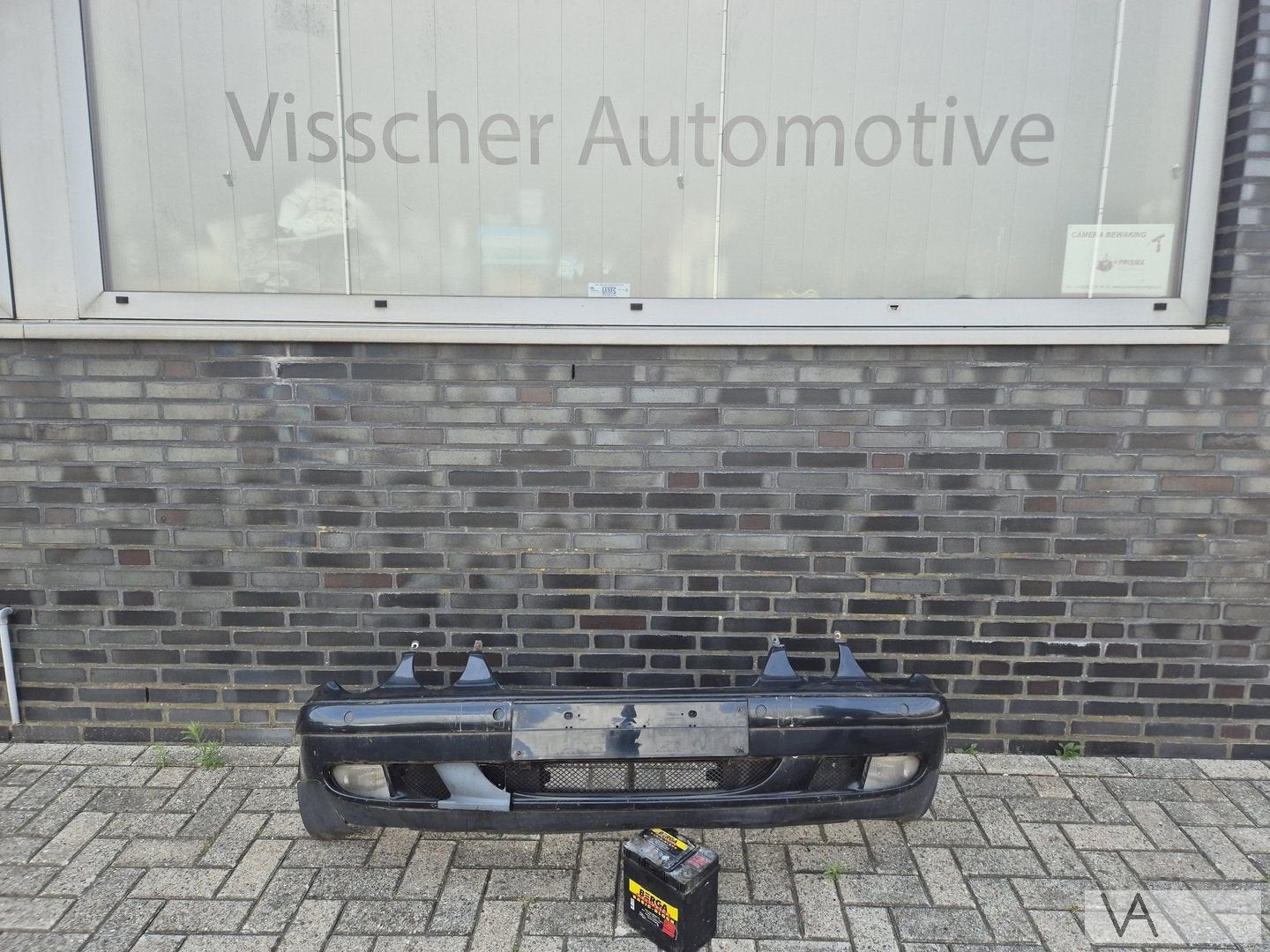 Voorbumper van Mercedes CLK W208 1997 - 2003 met pdc €150, Gebruikt, -, Voor, Ophalen of Verzenden