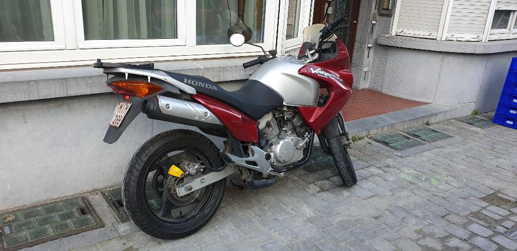 HONDA VARADERO 125, Motoren, Particulier, 125 cc, Overig, 11 kW of minder