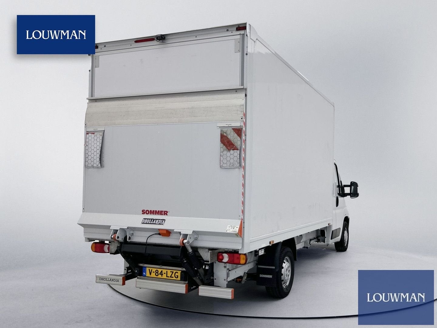 Opel Movano 2.2D 140pk Bakwagen met Laadklep Achteruitrijcam, Centrale vergrendeling, Wit, Bedrijf, Onderhoudsboekje