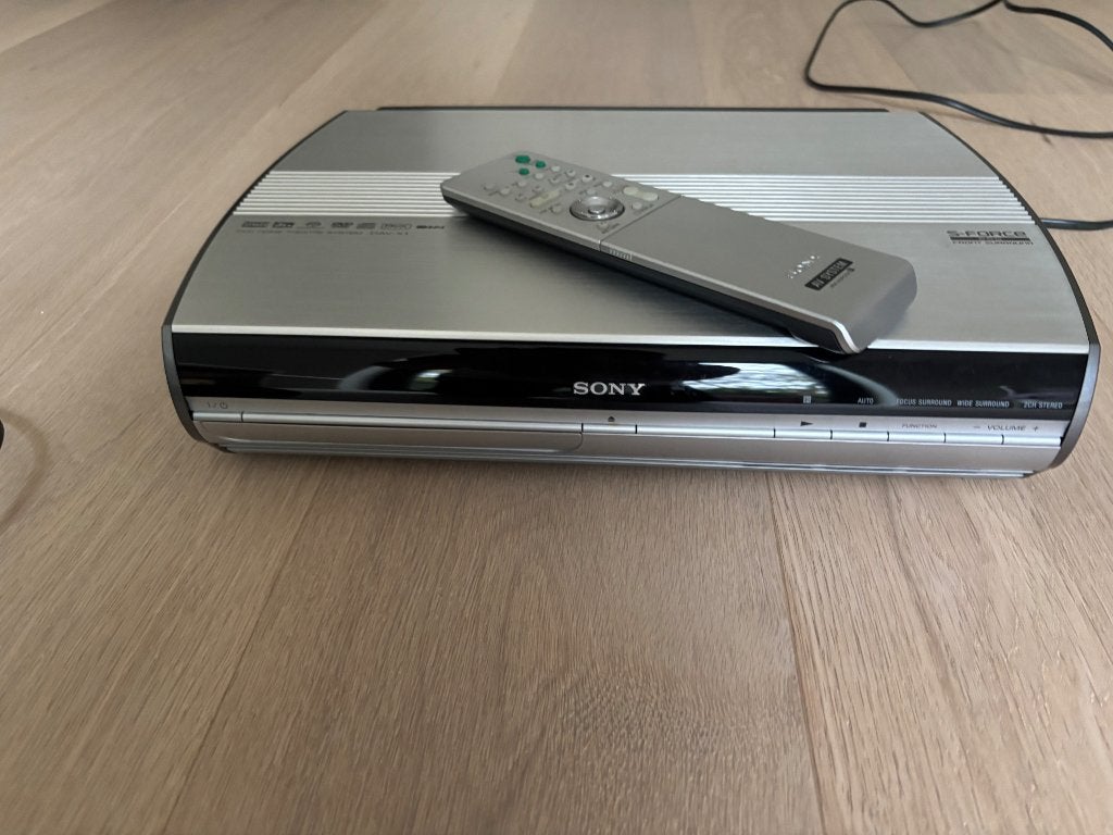 Sony sound system DAV-X1, TV, Hi-fi & Vidéo, 60 à 120 watts, Comme neuf, Enlèvement, Télécommande