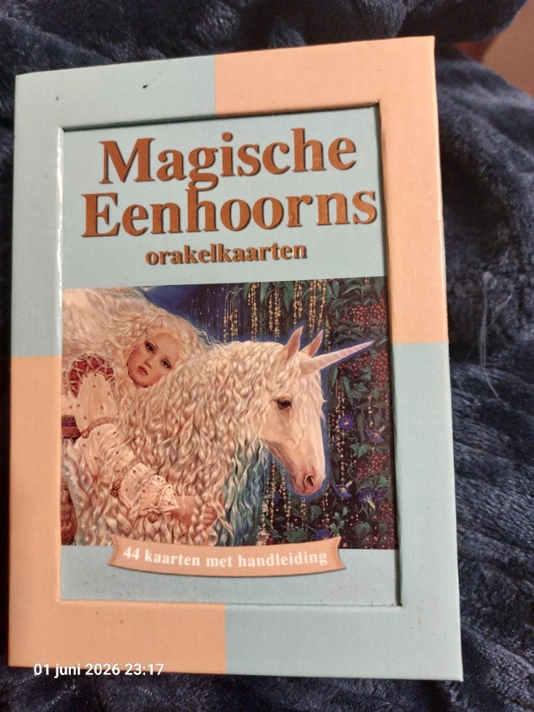 Magische eenhoorns orakelkaarten, Boeken, Ophalen