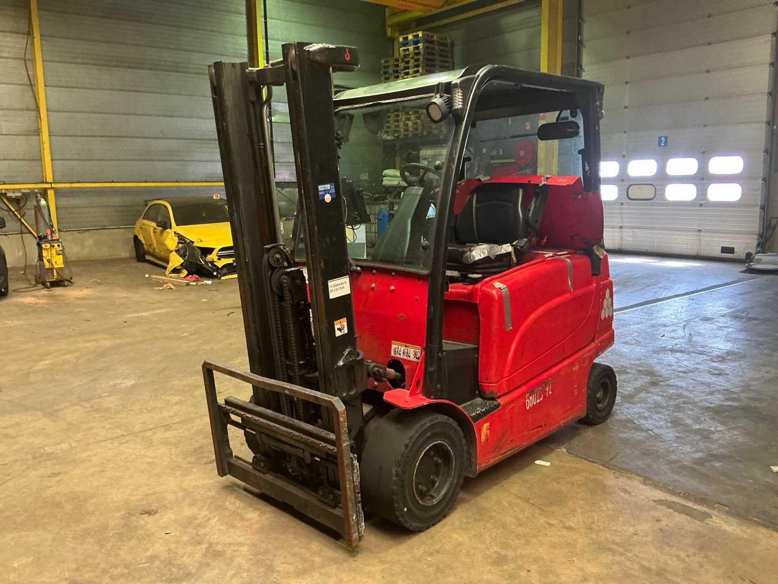 Chargeur élévateur Hyster J2.5XN 2016 (68025-92), Articles professionnels, Électrique, Chariot élévateur, Hyster