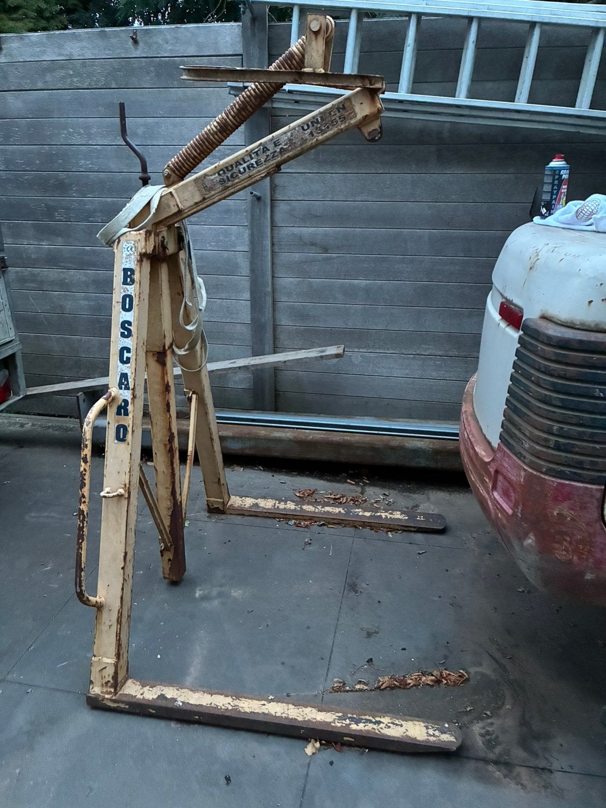 Zelf balancerende pallet vork, Ophalen, Gebruikt