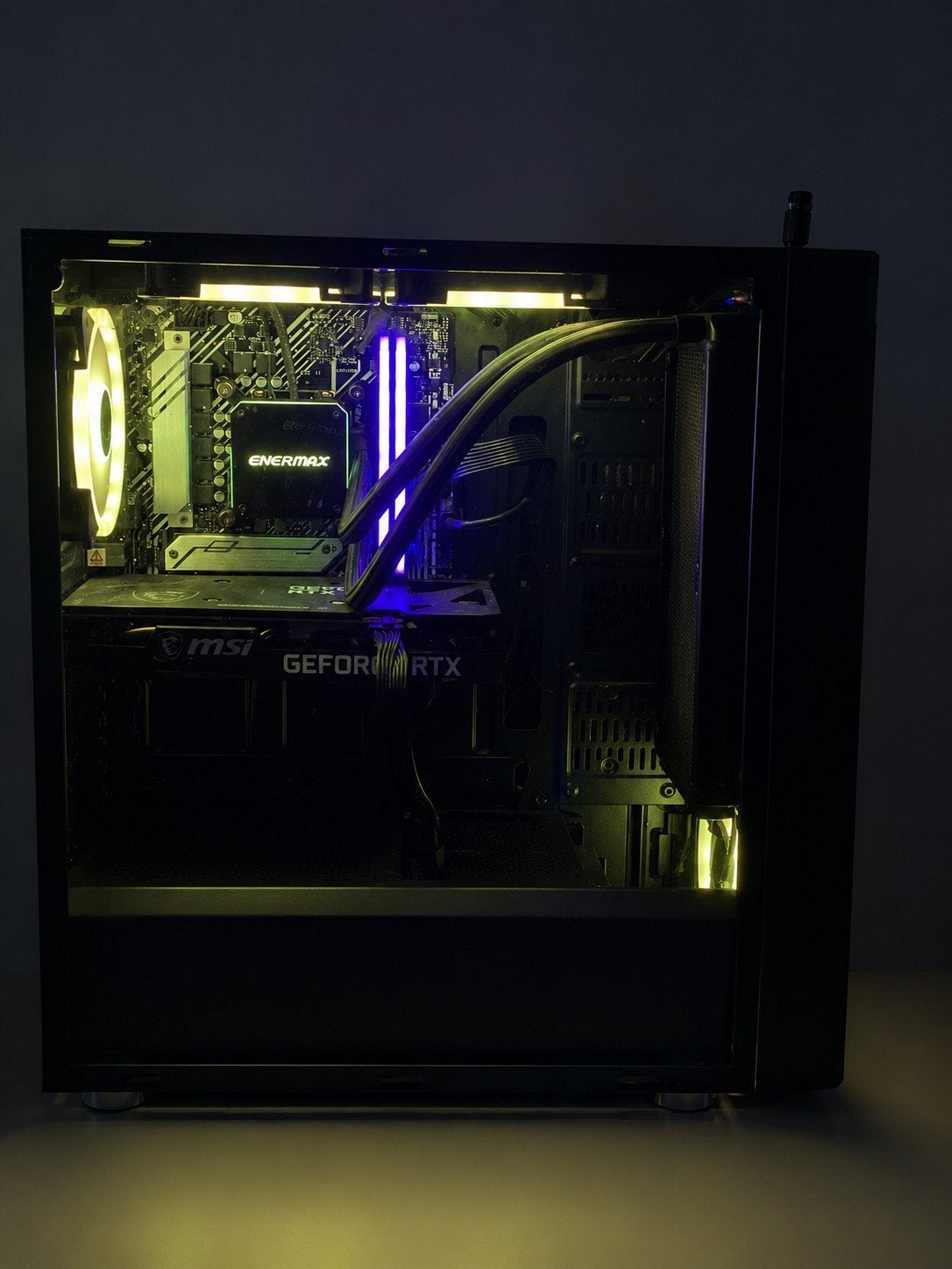 CONFIGURATION DE JEU COMPLÈTE | MONITEUR MSI RTX 3060 + 2, ASUS -MSI - Intel, Avec carte vidéo, Utilisé, SSD