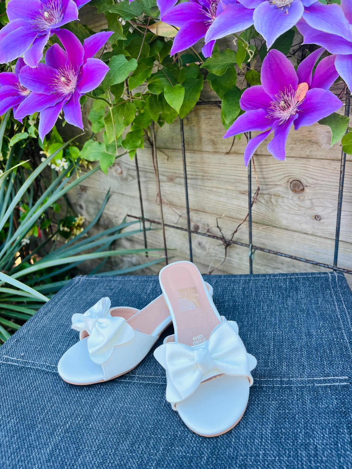 Sandales filles blanches , pointure 31, Kleding | Dames, Trouwkleding en Trouwaccessoires, Ophalen, Nieuw, Wit, Schoenen